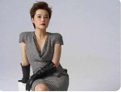 袁立最新爆料,揭露娱乐圈惊人内幕